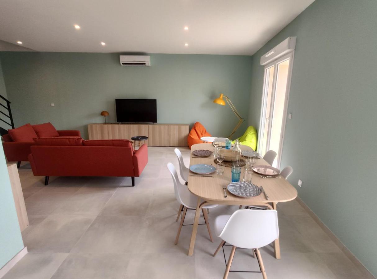 דירות Mèze Colormix 3 Etoiles - 95M2 Plein Centre - Ensoleille Climatise מראה חיצוני תמונה